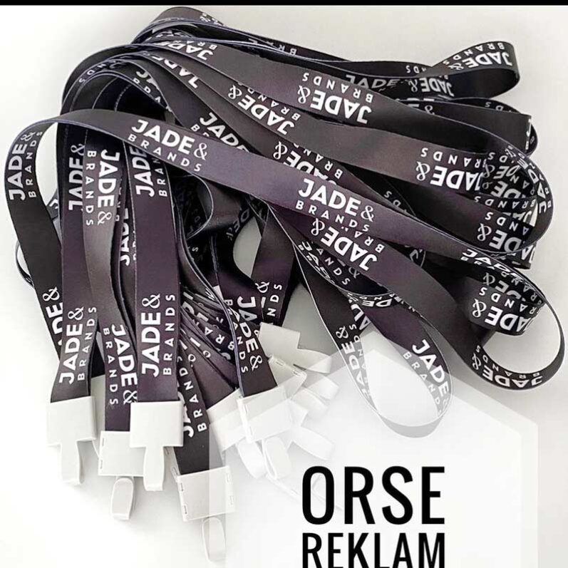 Siyah Renk Boyun İpi Baskı
